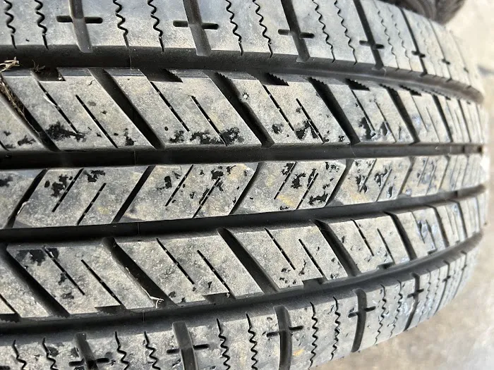 Summit Tread & Auto 4