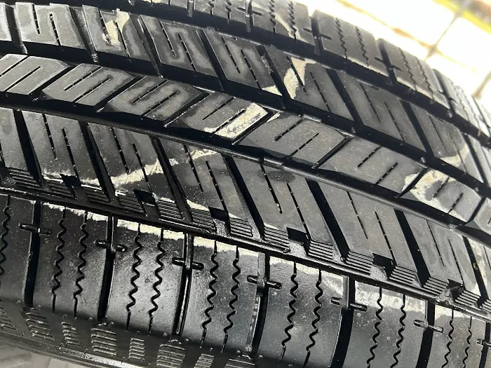Summit Tread & Auto 0