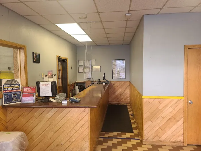 Monro Auto Service and Tire Centers 9