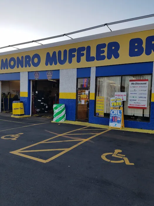 Monro Auto Service and Tire Centers 5