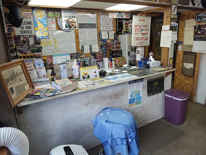 Sunny Valley Garage 4