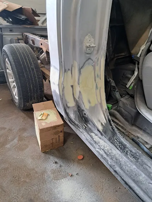 J Smith auto repair an Restorations 2