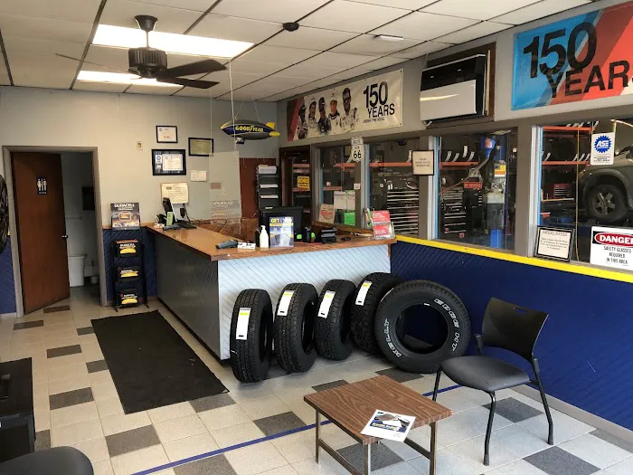 Monro Auto Service and Tire Centers 0