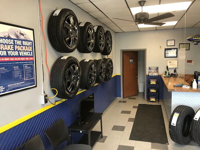 Monro Auto Service and Tire Centers 9