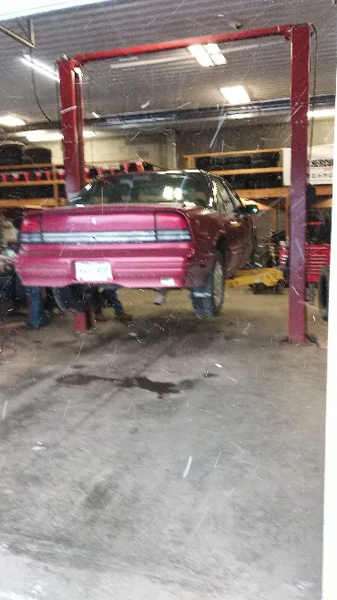 Van’s Tire Pros & Auto Repair 0