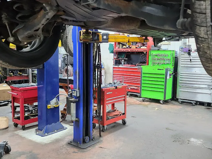 D & S Woolf Transmission & Automotive Service LLC 9