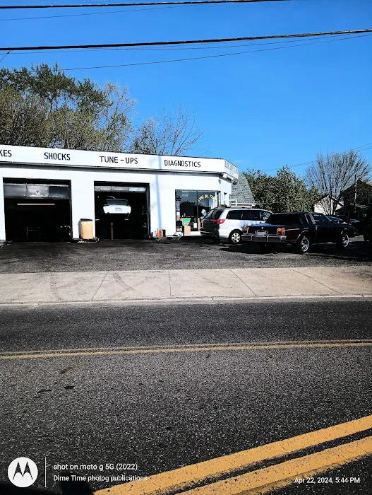 Black's Auto Clinic 0