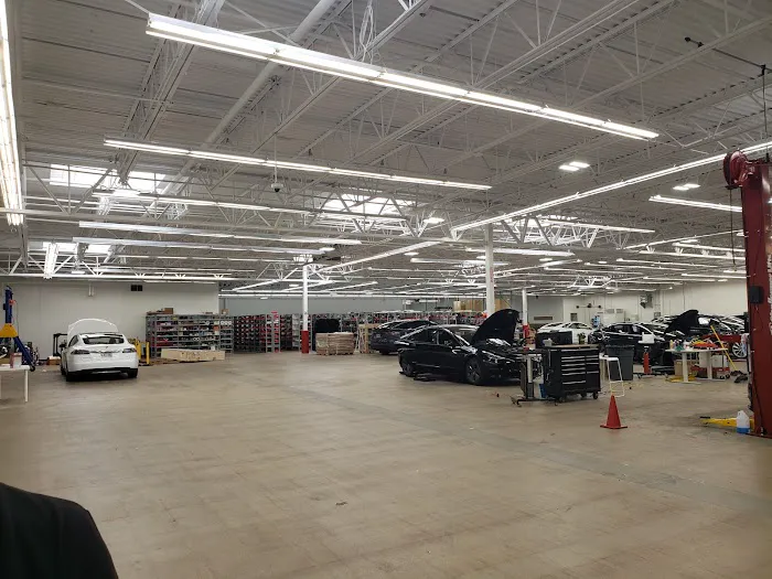 Tesla Service 5