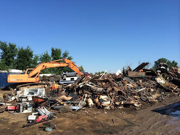 Country View Auto Recycling 9