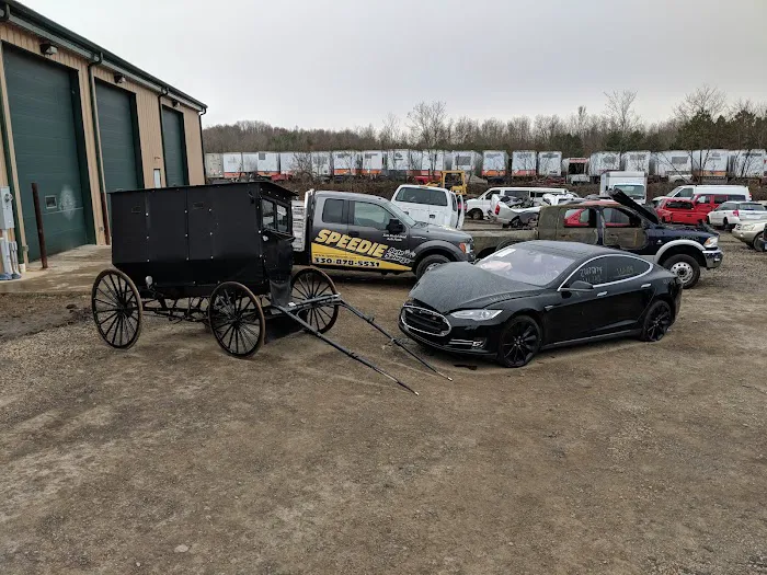 Speedie Auto Salvage 8