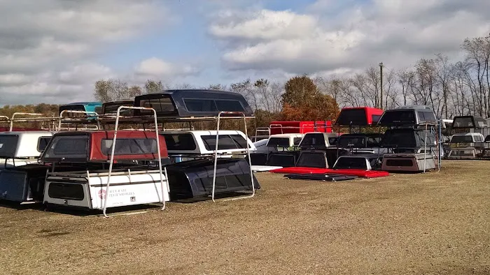 R & S Truck Caps and Truck Accessories 8