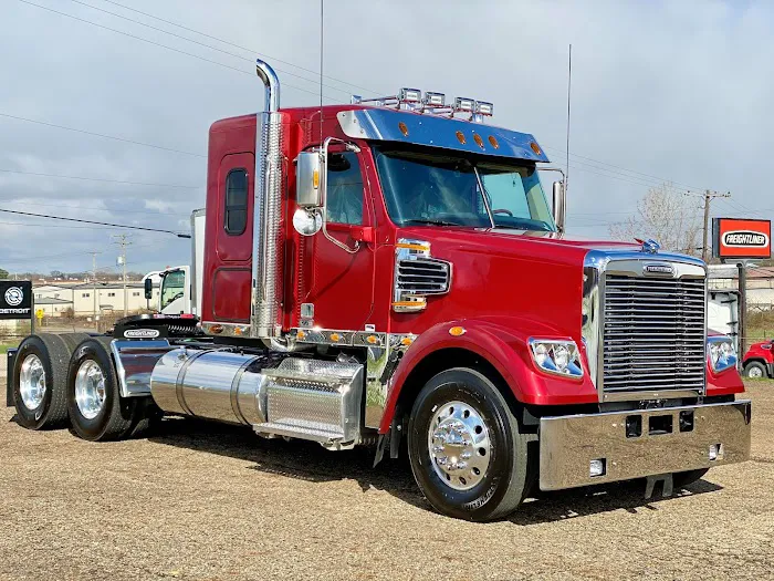 Young Freightliner Service 5