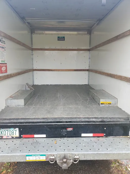 R & S Truck Caps and Truck Accessories of Akron 7