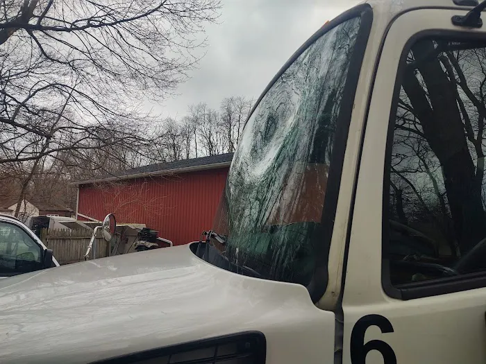 Accurate Auto Glass 6