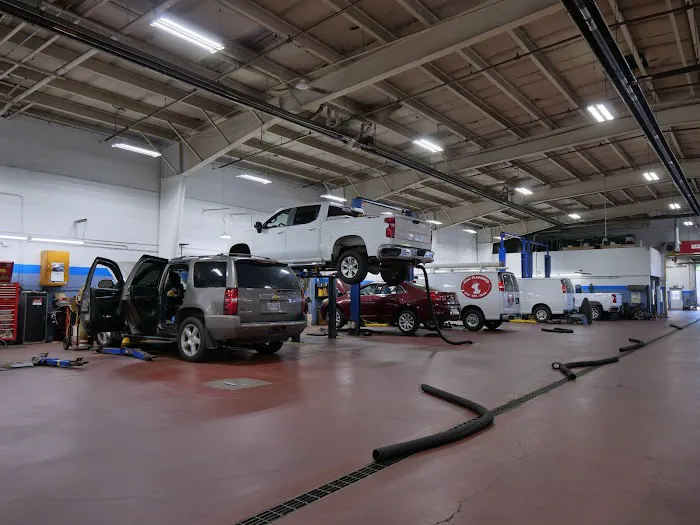 Greenwood Chevrolet Service and Parts 8