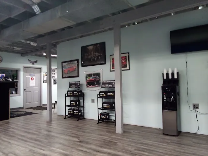 Spitnale's Garage 5