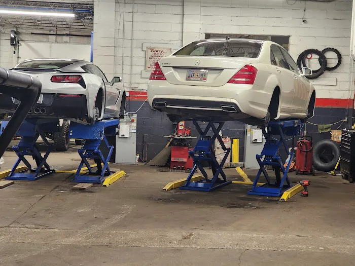 B & R Wholesale Tire & Wheel 5