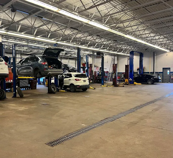 Phil Fitts Ford Service 2