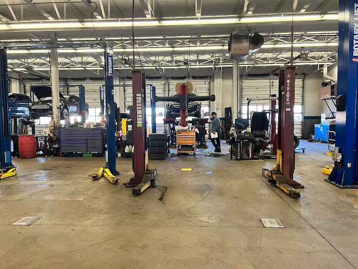 Phil Fitts Ford Service 3