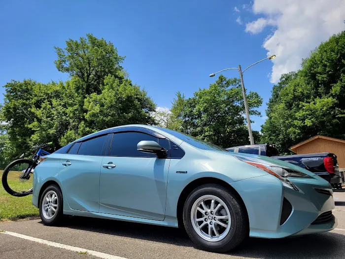 Lew Weiher Auto Collision LLC 0