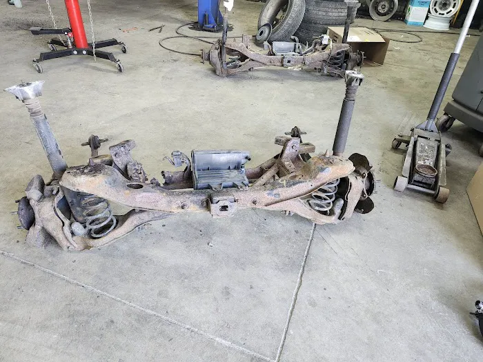 PNJ Auto LLC 6