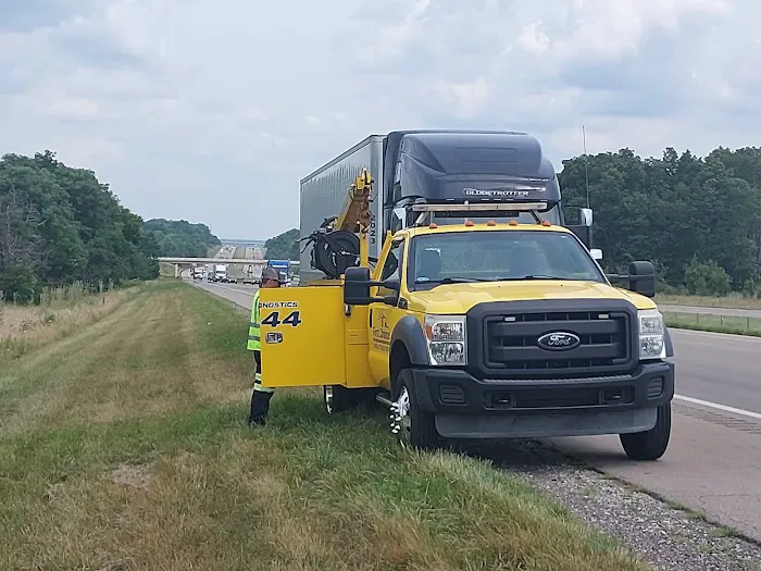 First Choice Mobile Truck & Trailer Repair 6