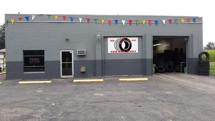 Decent Tires LLC. 1