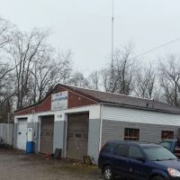 Gil's Auto Repair & Salvage