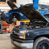 FREDS AUTOMOTIVE