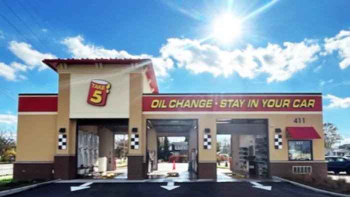 Take 5 Oil Change 1