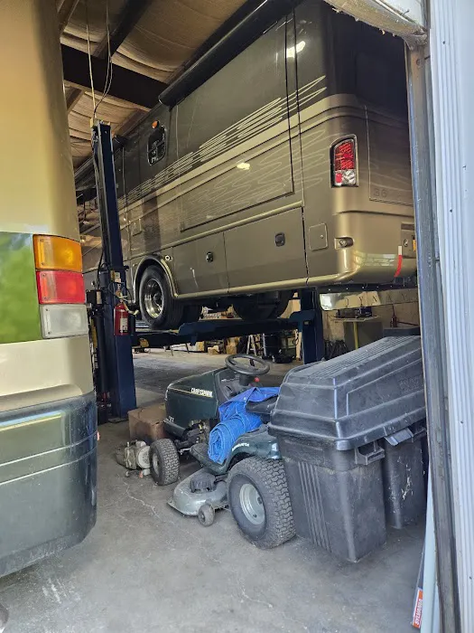 RV Leveling & Roofing - STUARTS SERVICE 0