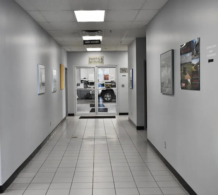 Lochmandy Motors Service Department 8