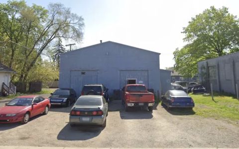 CHUCK AUTOMOTIVE REPAIR