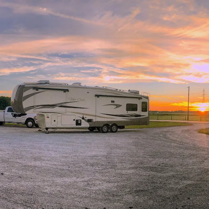 Amish Family RV Service LLC 0