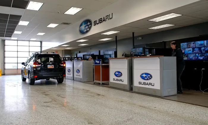 Service Center at Gurley Leep Subaru 2