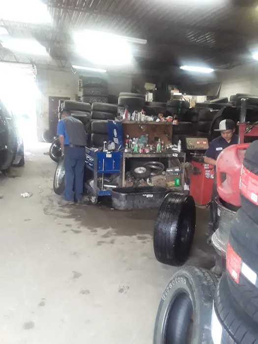 Emilio's Tire Service 5