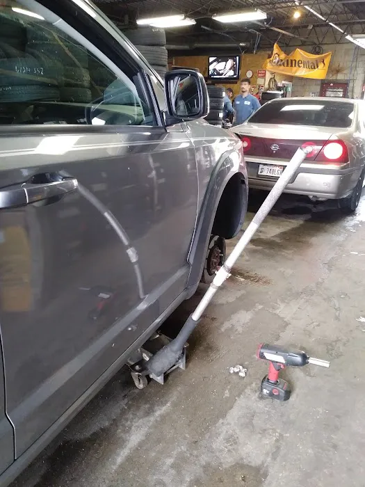 Emilio's Tire Service 4