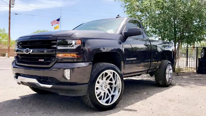 Munoz Tire Shop 1