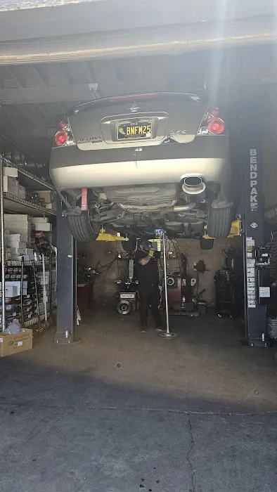 Catalytics Muffler Shop 3