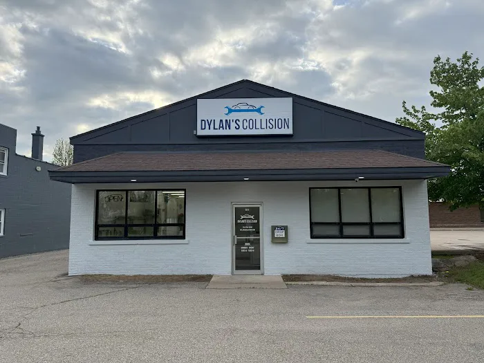 Dylan's Collision 0