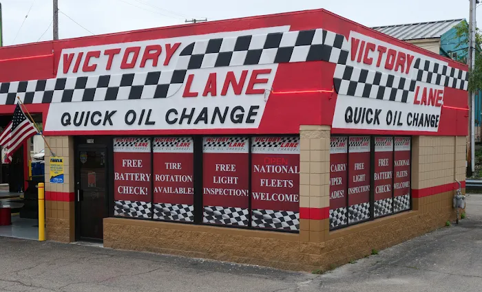 Victory Lane Quick Oil Change (Ann Arbor, W. Stadium Blvd) 2