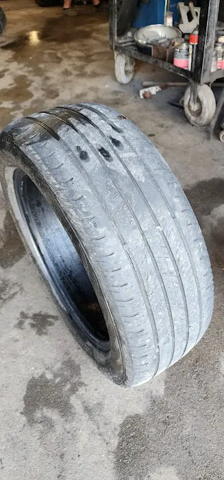 Woodards Affordable used tires 0