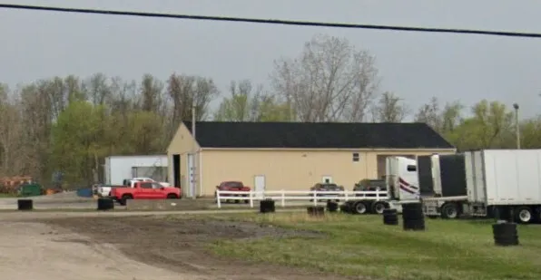Fenton Truck And Trailer Repair Service 0