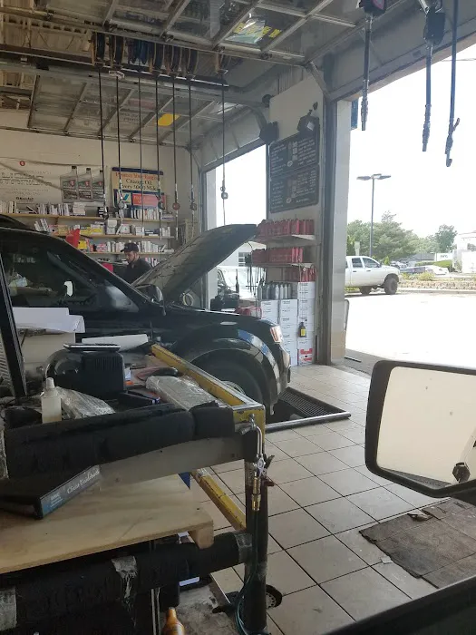 Mr Quick Lube 0