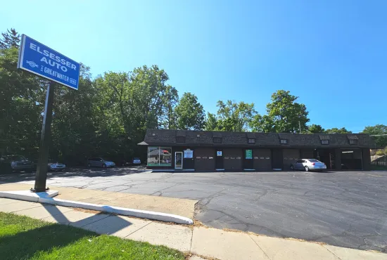 Elsesser Auto – Williamston 1
