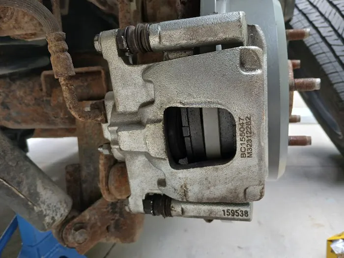 Thundering Diesel Mobile Semi Truck and Auto repair 7