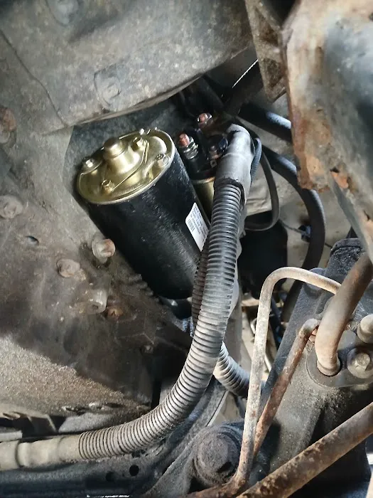 Thundering Diesel Mobile Semi Truck and Auto repair 3