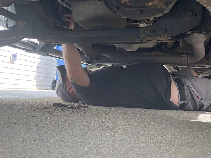 Frankie D's Auto & Truck Repair 0