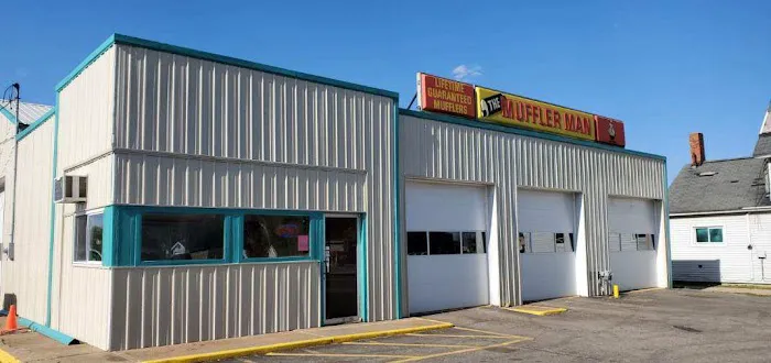 Owosso Muffler Man 9