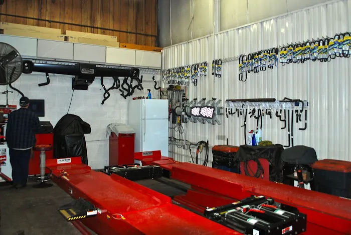 Russ's Service Garage 4